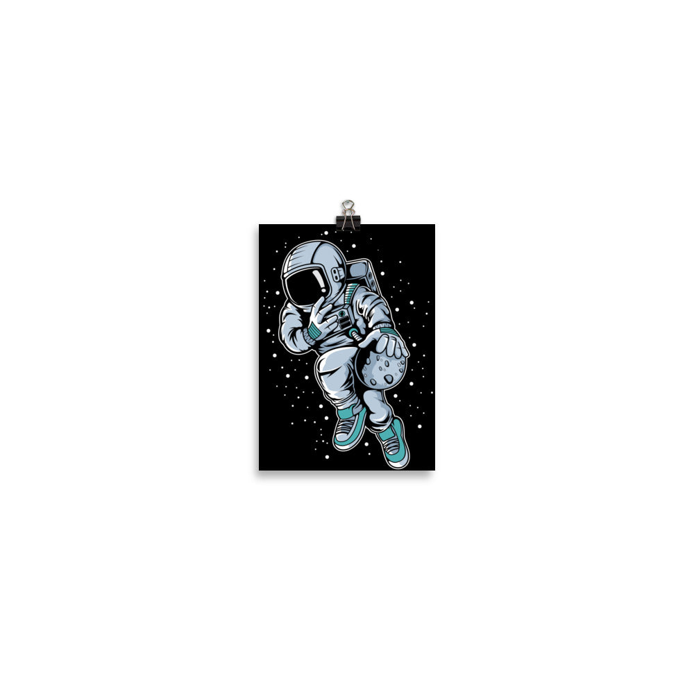 Astronaut Basketball 2 - Matte Poster - 5 x 7